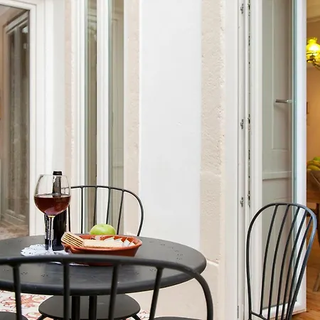 Principe Real Patio House Lizbona